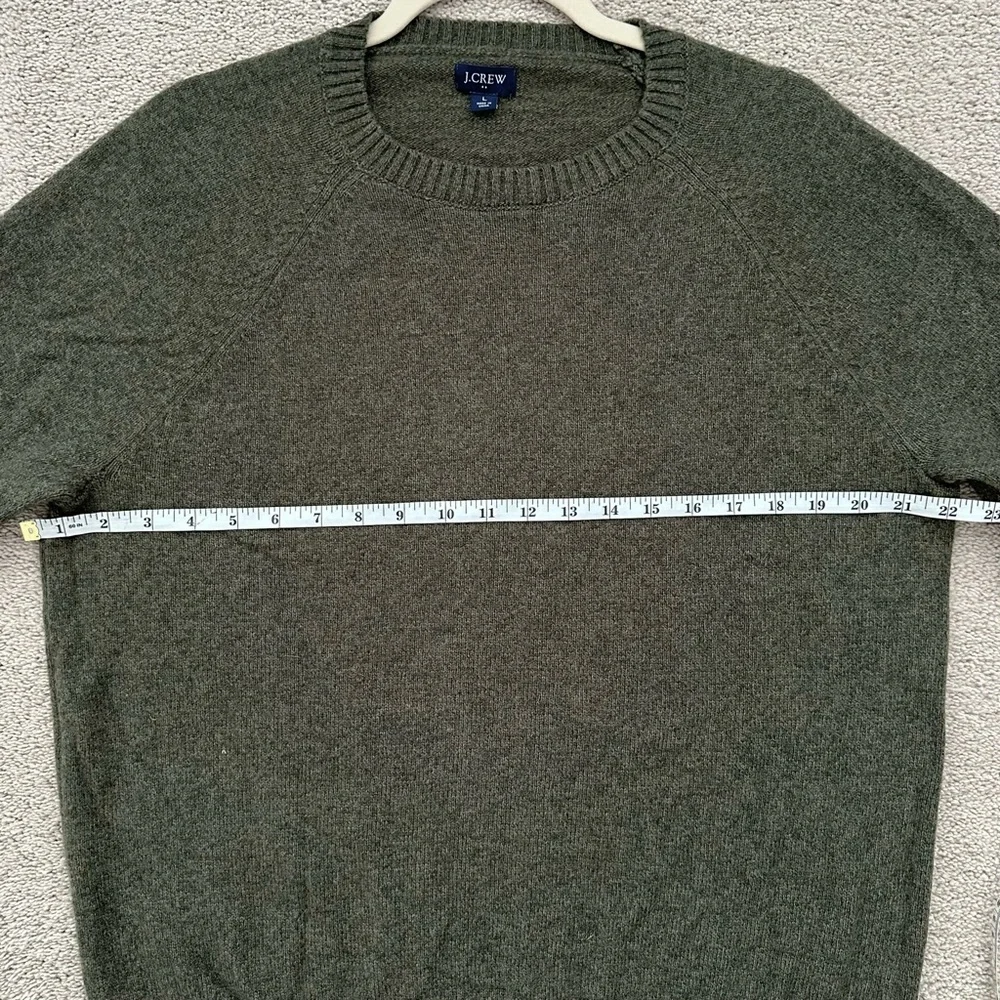 J. Crew Olive Green Crewneck Sweater In Super Soft Lambswool Blend